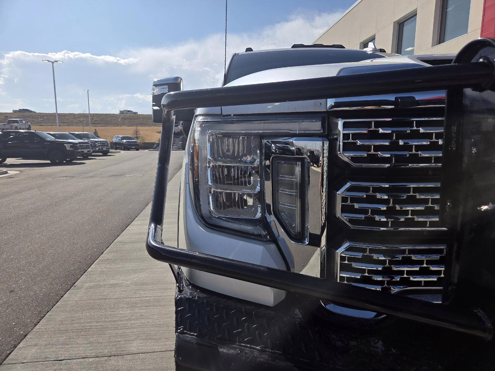 2020 White Frost Tricoat GMC Sierra 2500HD Denali 4X4 Truck