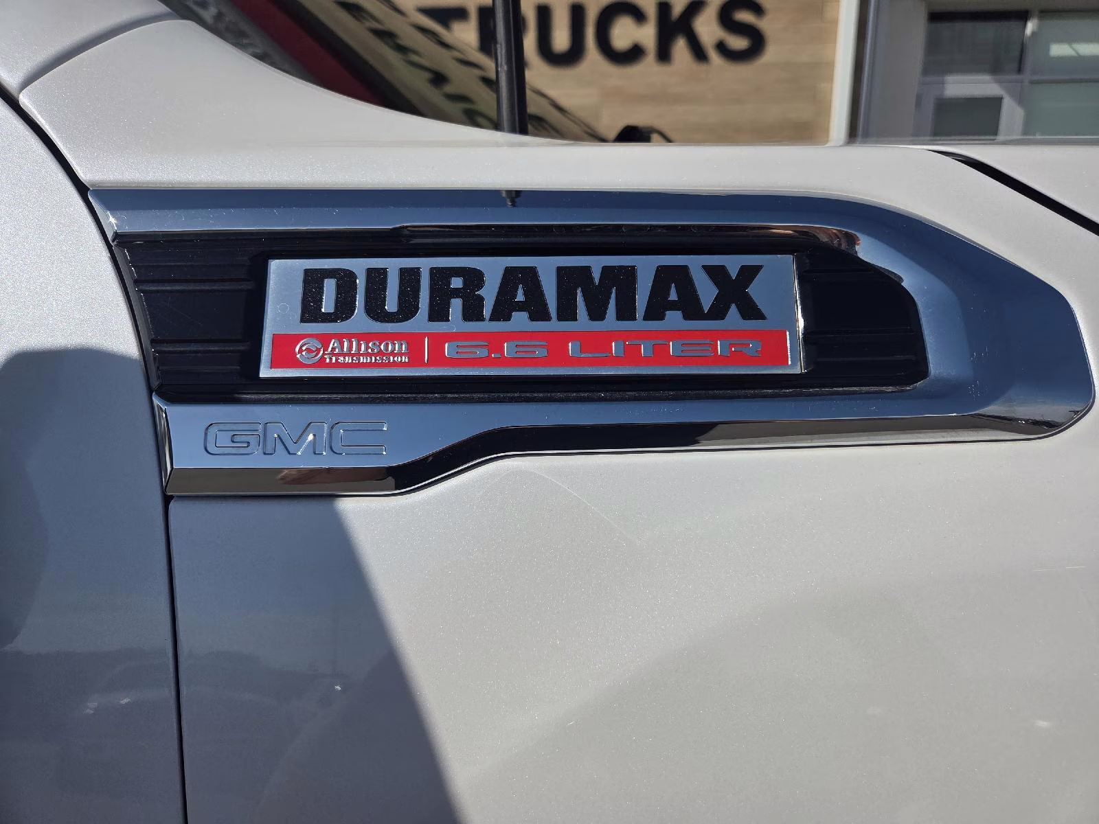 2020 White Frost Tricoat GMC Sierra 2500HD Denali 4X4 Truck