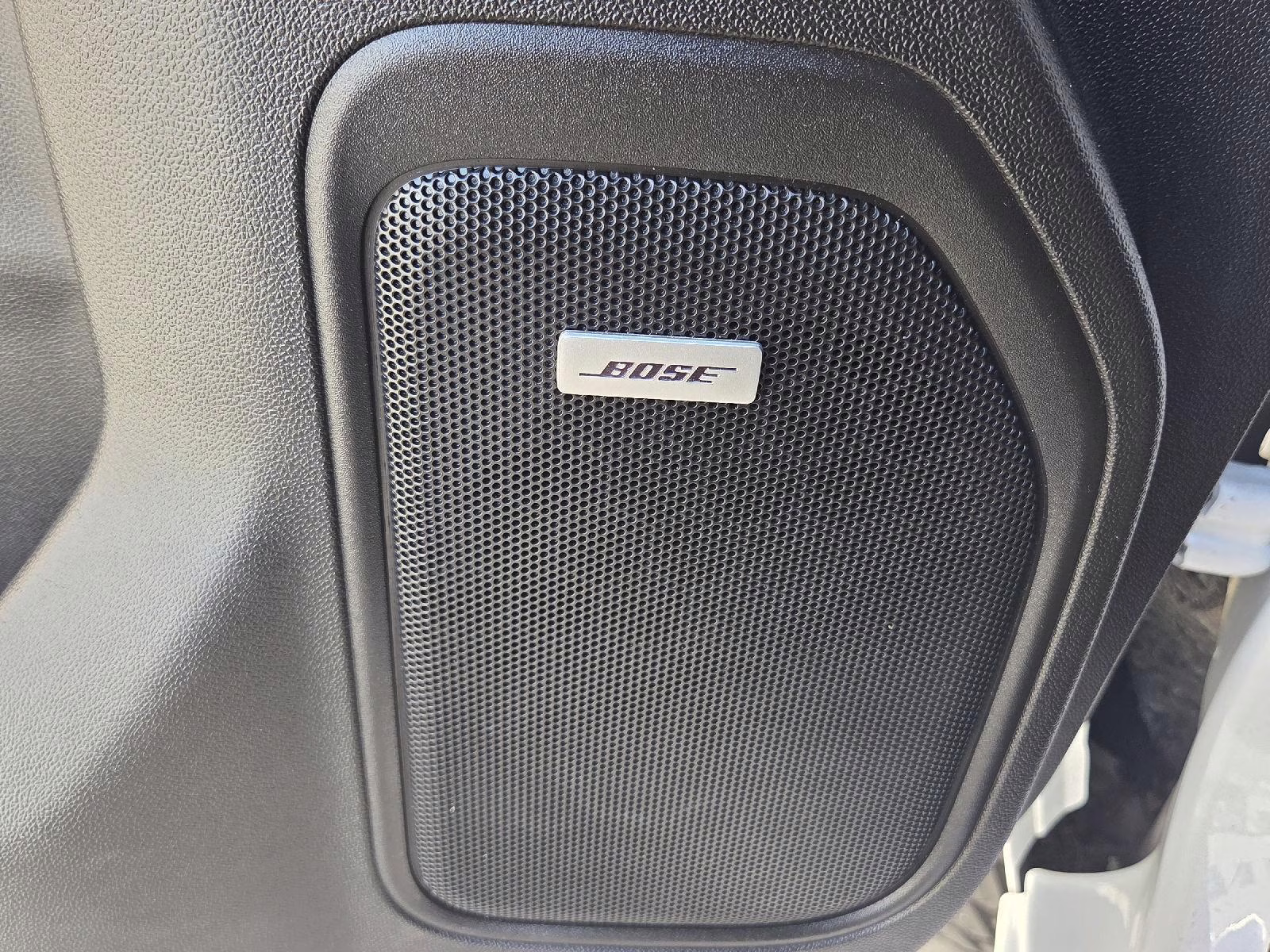 2020 White Frost Tricoat GMC Sierra 2500HD Denali 4X4 Truck