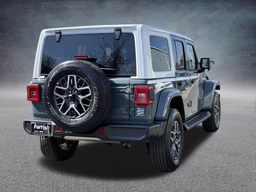 2026 Anvil Clear Coat Jeep Wrangler Sahara 4X4 SUV