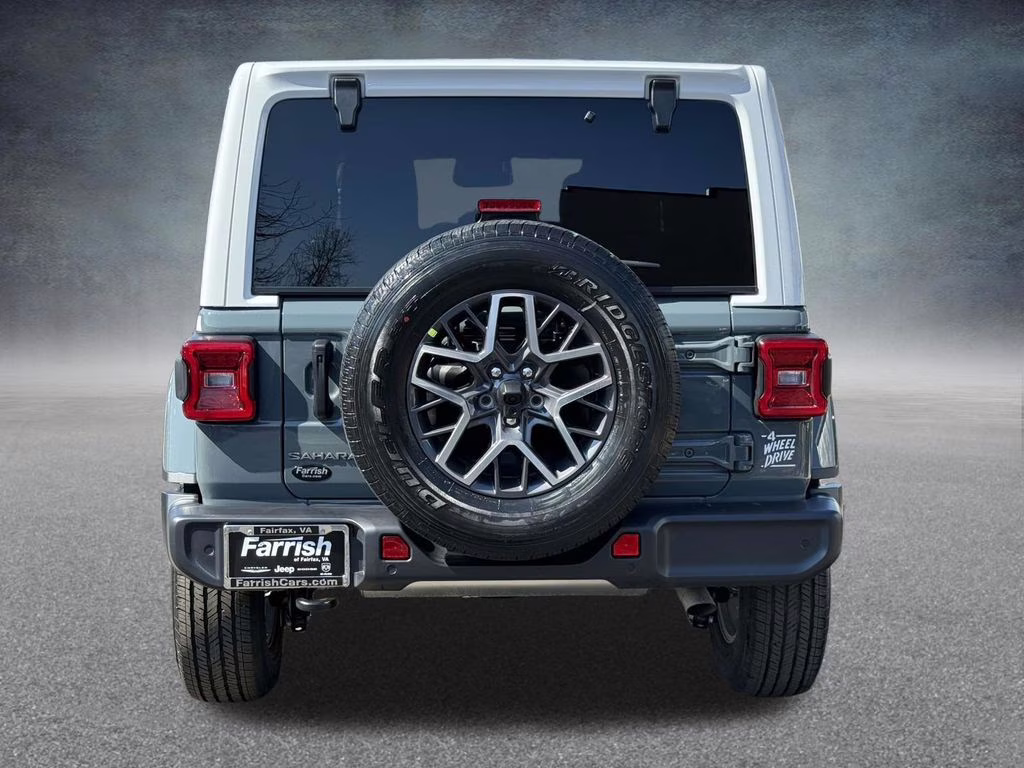 2026 Anvil Clear Coat Jeep Wrangler Sahara 4X4 SUV