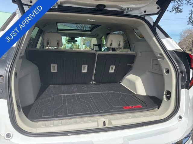 2020 Summit White GMC Terrain Denali FWD SUV