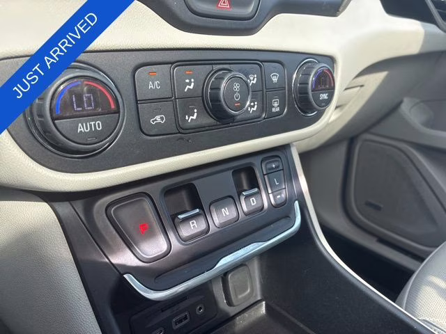 2020 Summit White GMC Terrain Denali FWD SUV