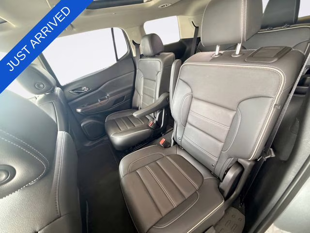 2023 Sterling Metallic GMC Acadia Denali FWD SUV