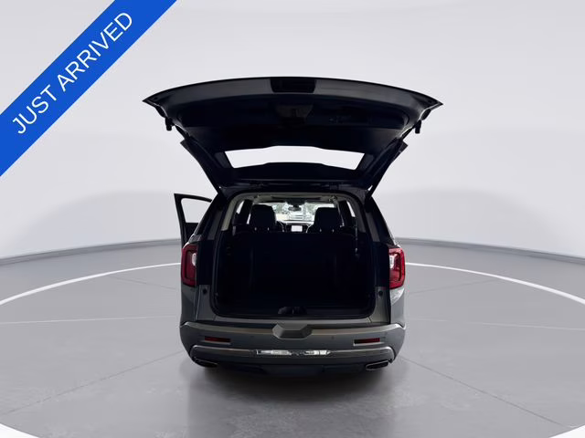 2023 Sterling Metallic GMC Acadia Denali FWD SUV