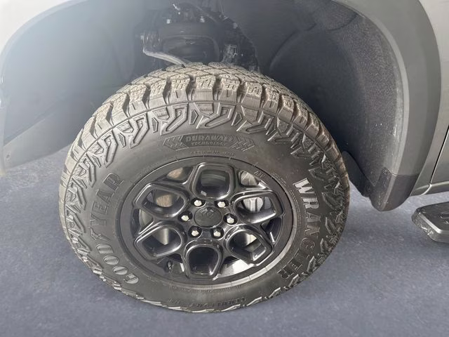 2024 Sterling Gray Metallic Chevrolet Silverado 1500 ZR2 4X4 Truck