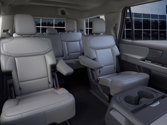 2026 Oxford White Ford Expedition Active RWD SUV