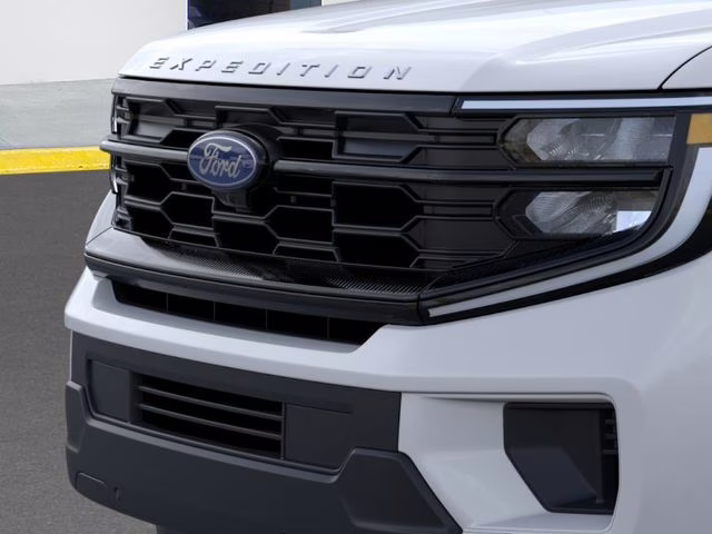 2026 Oxford White Ford Expedition Active RWD SUV