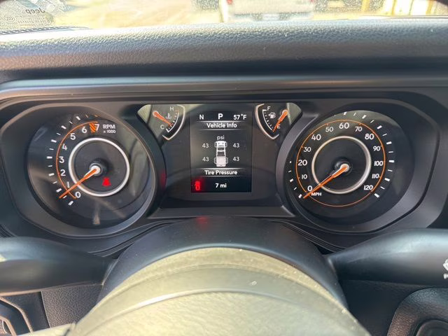 2026 Crystal Metallic Jeep Gladiator Sport 4X4 Truck