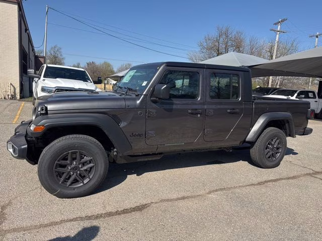 2026 Crystal Metallic Jeep Gladiator Sport 4X4 Truck