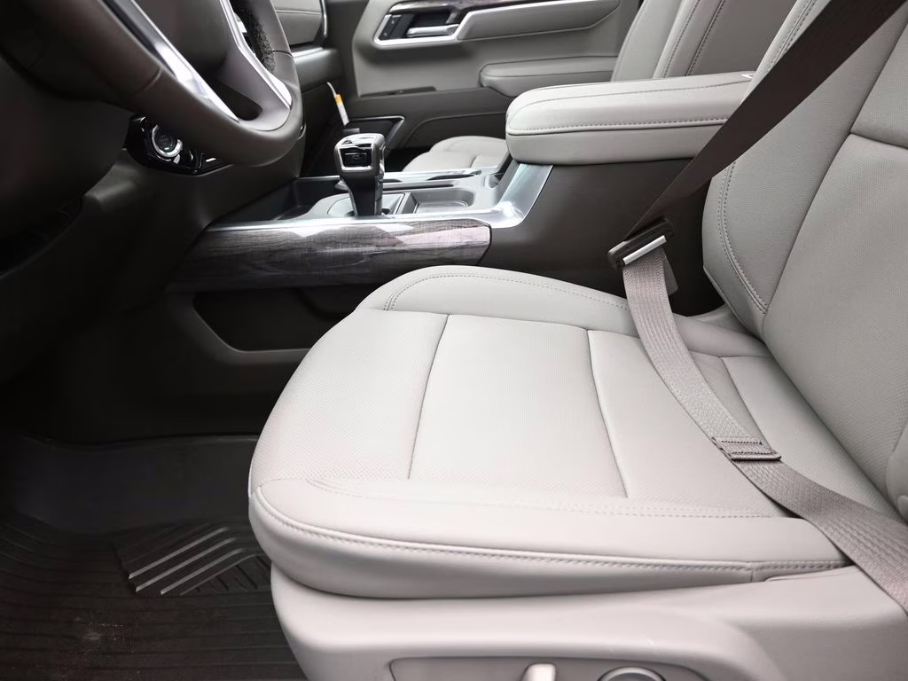 2026 Polar White Chevrolet Silverado 1500 LTZ 4X4 Truck