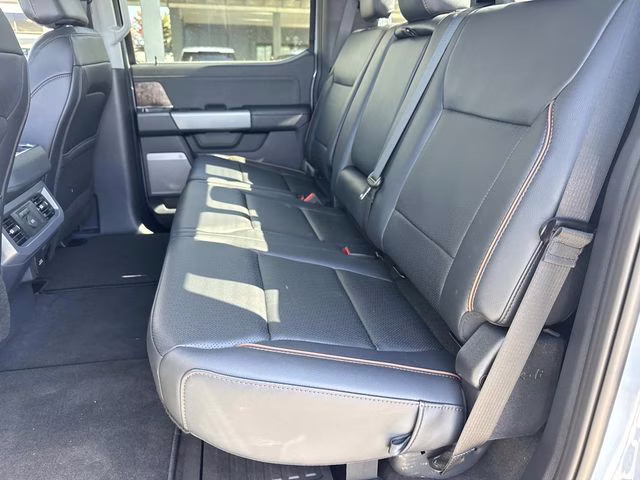 2026 Gray Metallic Ford Super Duty F-250 SRW Lariat 4X4 Truck