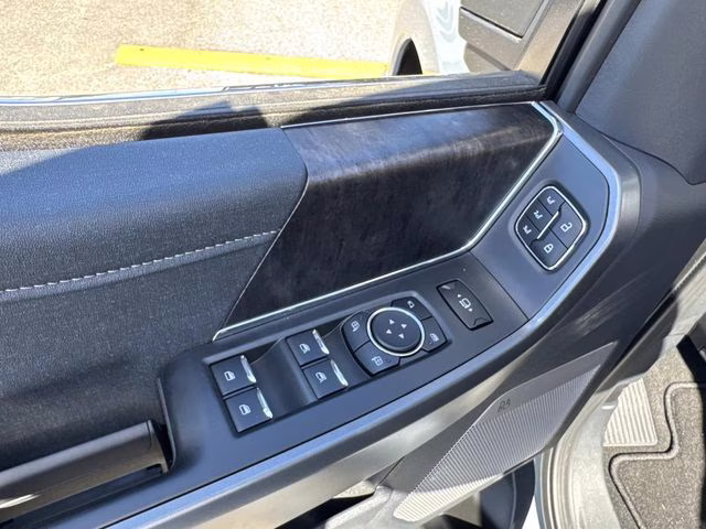 2026 Gray Metallic Ford Super Duty F-250 SRW Lariat 4X4 Truck