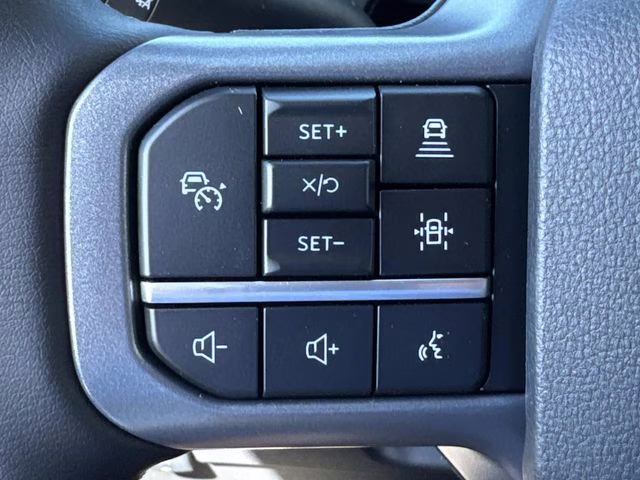 2026 Gray Metallic Ford Super Duty F-250 SRW Lariat 4X4 Truck