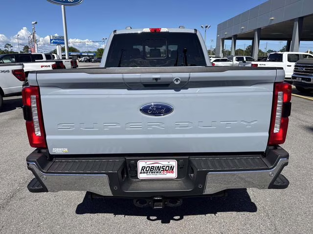 2026 Gray Metallic Ford Super Duty F-250 SRW Lariat 4X4 Truck