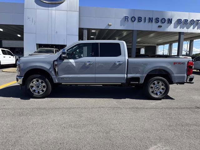 2026 Gray Metallic Ford Super Duty F-250 SRW Lariat 4X4 Truck