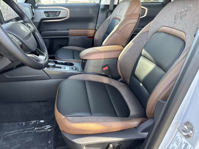 2026 White Ford Bronco Sport Outer Banks 4X4 SUV