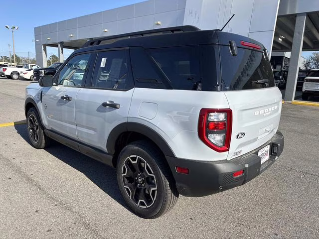 2026 White Ford Bronco Sport Outer Banks 4X4 SUV