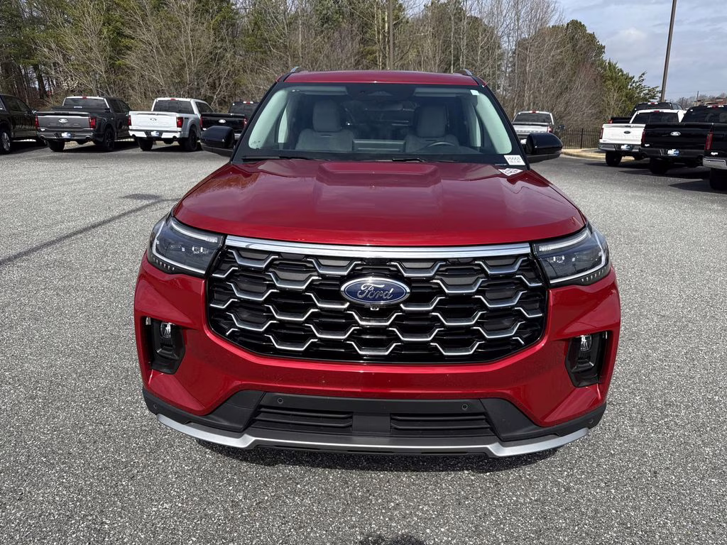 2025 Rapid Red Metallic Tinted Clearcoat Ford Explorer Platinum 4X4 SUV