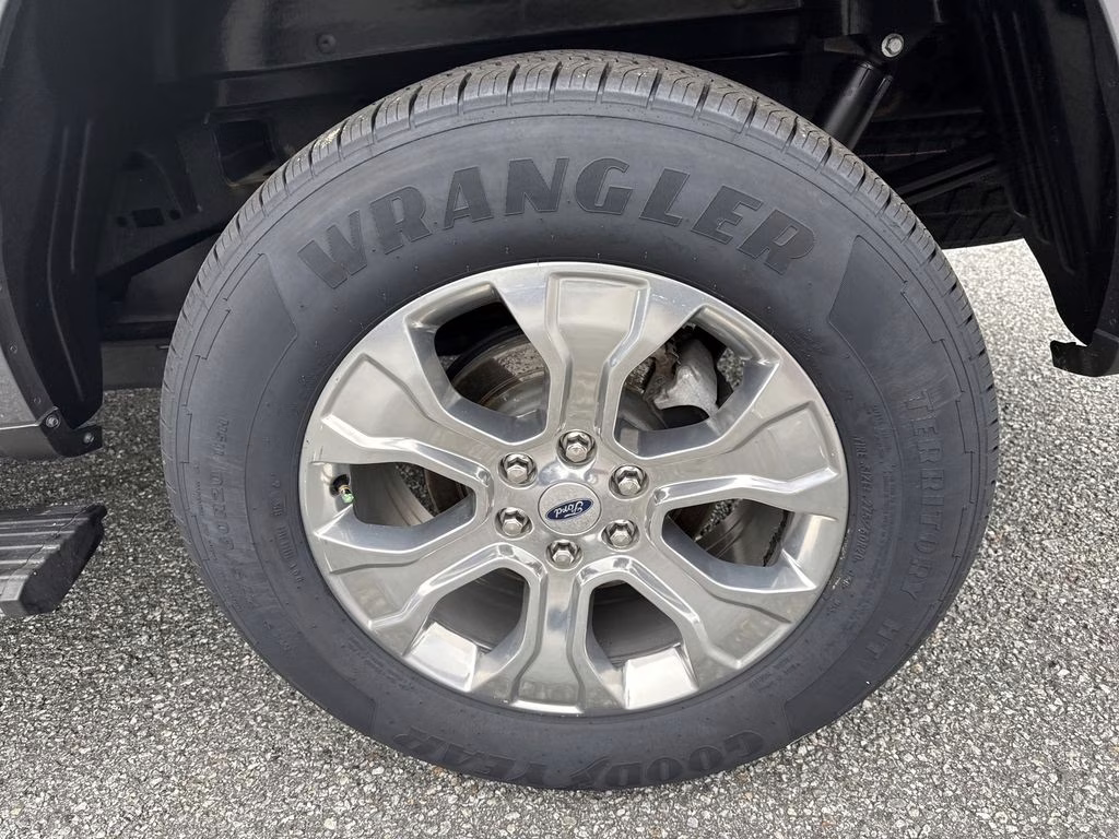 2022 Carbonized Gray Metallic Ford F-150 Platinum 4X4 Truck