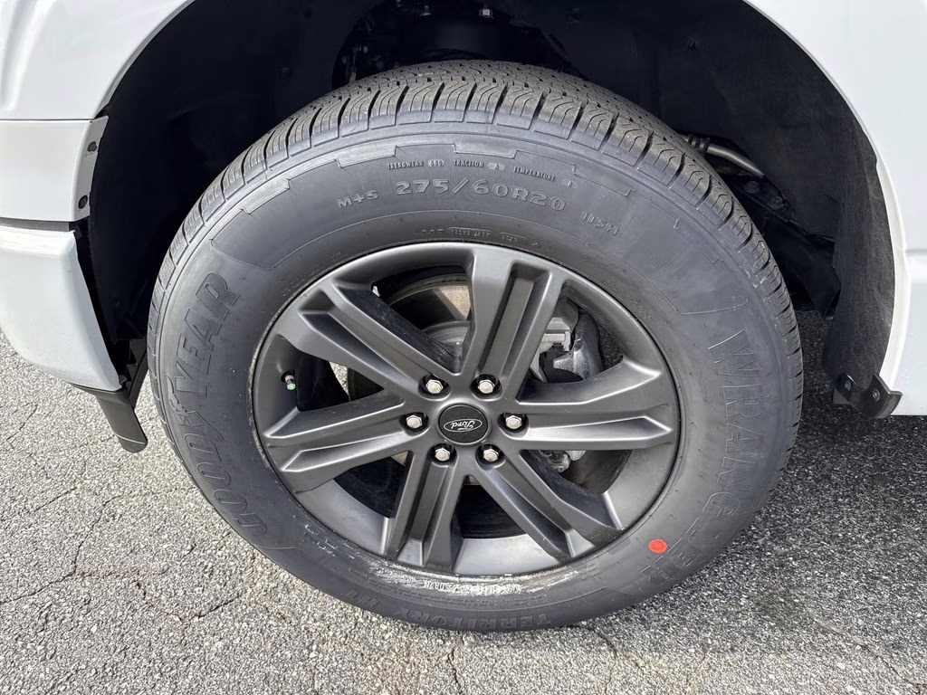 2023 Avalanche Ford F-150 Lariat 4X4 Truck