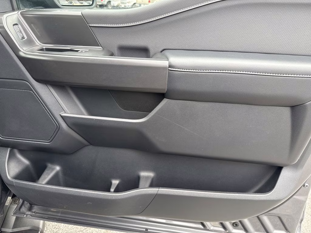 2024 Carbonized Gray Metallic Ford F-150 XLT 4X4 Truck