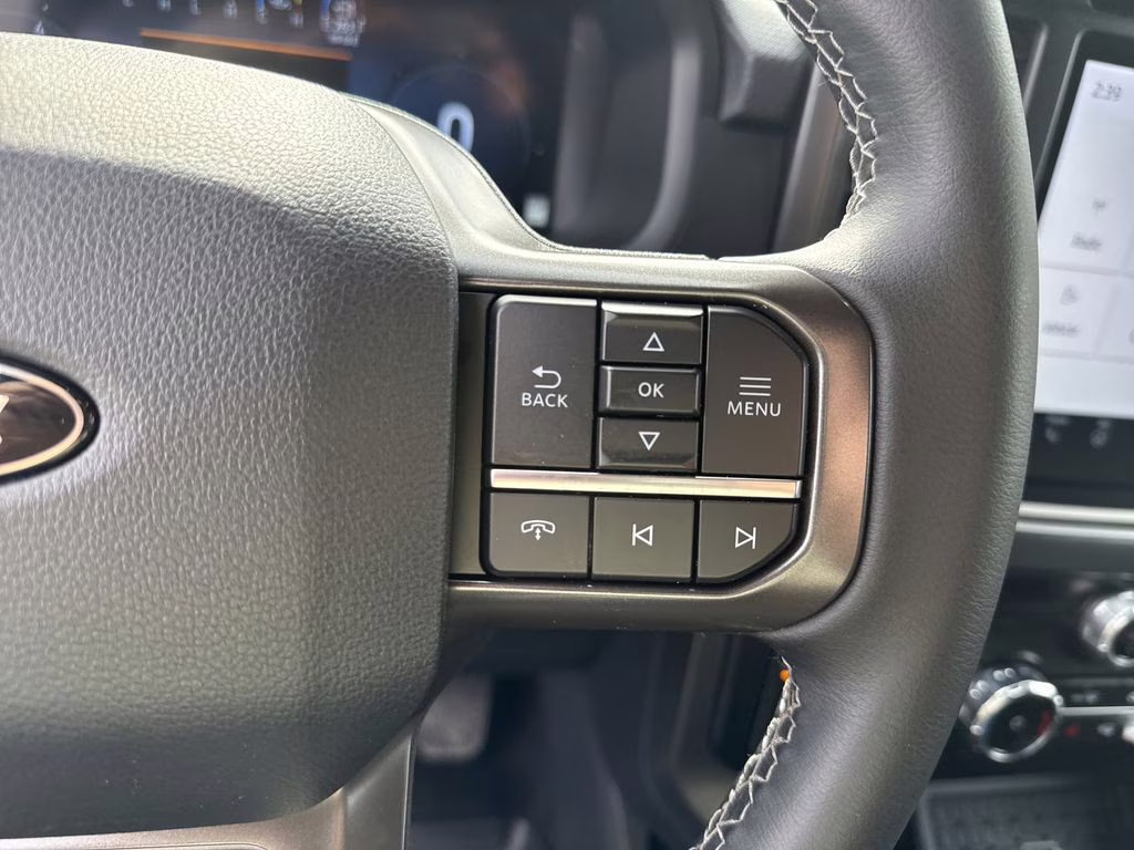 2024 Oxford White Ford F-150 XLT 4X4 Truck