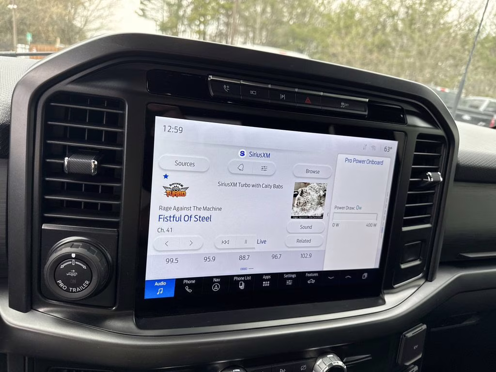 2024 Agate Black Metallic Ford F-150 XLT 4X4 Truck