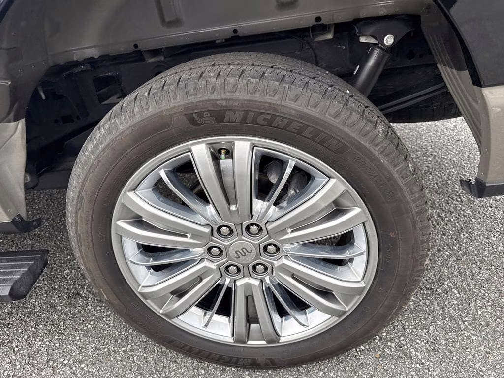 2025 Agate Black Metallic Ford F-150 King Ranch 4X4 Truck