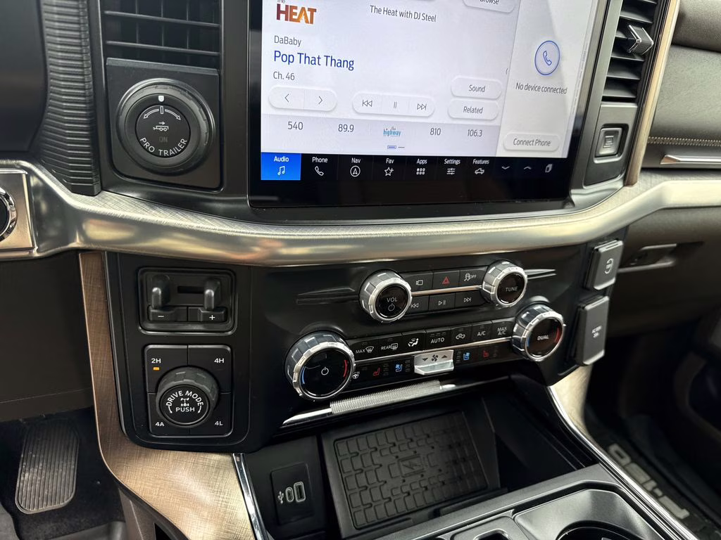 2025 Agate Black Metallic Ford F-150 King Ranch 4X4 Truck