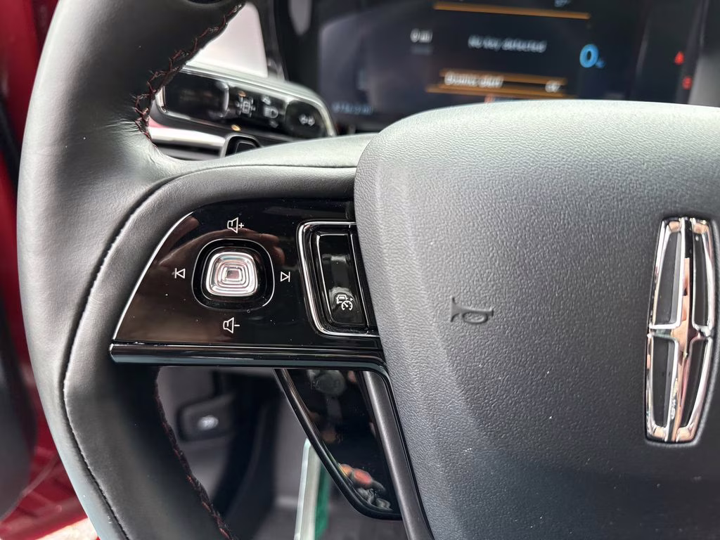 2025 Red Carpet Metallic Tinted Clearcoat Lincoln Corsair Plug-In Hybrid Grand Touring AWD SUV