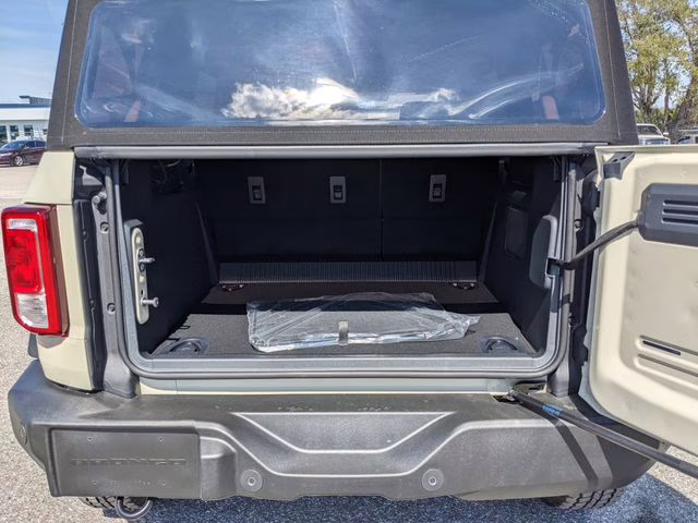 2026 Desert Sand Ford Bronco Big Bend 4X4 SUV