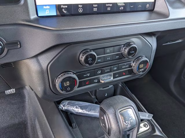 2026 Desert Sand Ford Bronco Big Bend 4X4 SUV