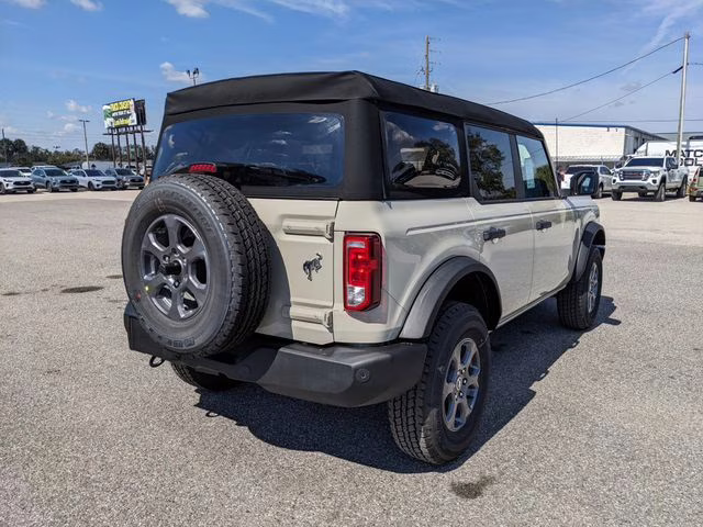 2026 Desert Sand Ford Bronco Big Bend 4X4 SUV