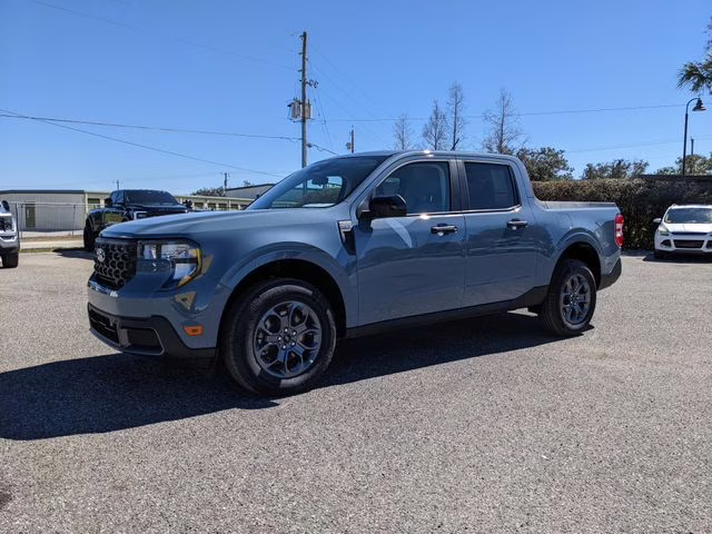 2026 Azure Gray Metallic Tri-Coat Ford Maverick XLT FWD Truck