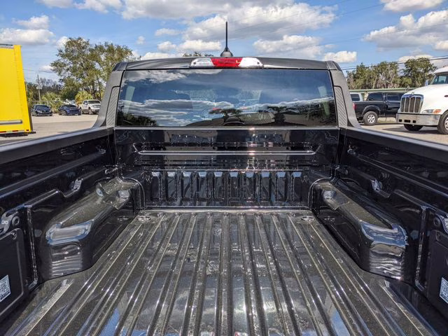 2026 Shadow Black Ford Maverick XLT FWD Truck