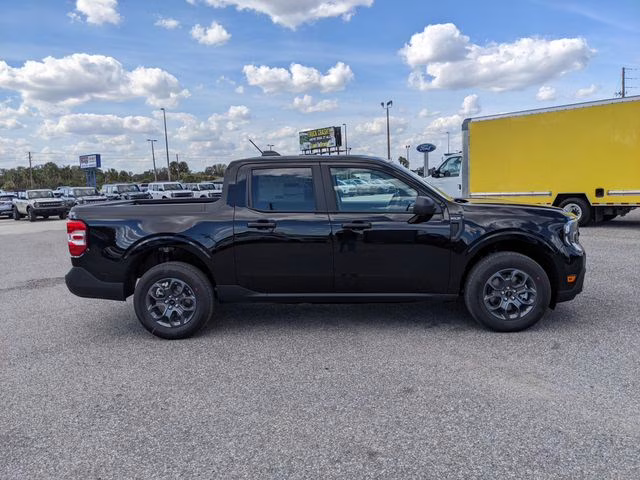 2026 Shadow Black Ford Maverick XLT FWD Truck
