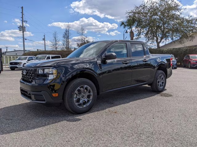 2026 Shadow Black Ford Maverick XLT FWD Truck