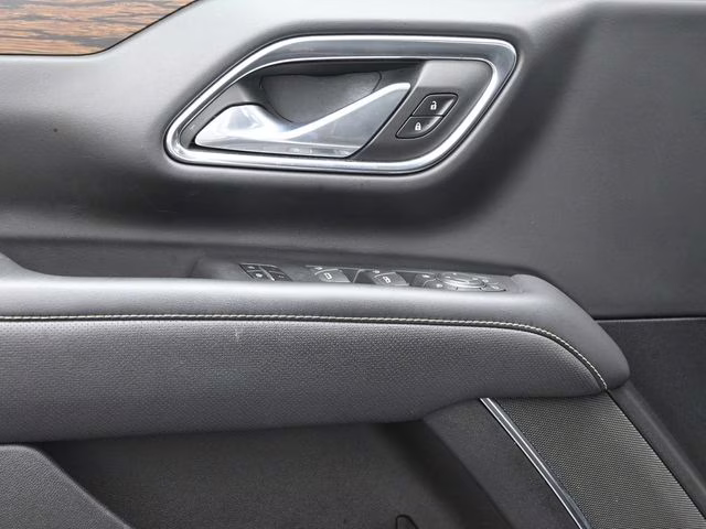 2023 Summit White Chevrolet Suburban Premier RWD SUV