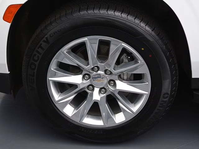 2023 Summit White Chevrolet Suburban Premier RWD SUV