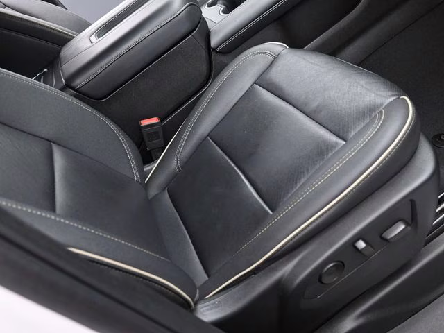 2023 Summit White Chevrolet Suburban Premier RWD SUV