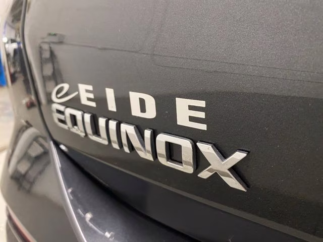 2023 Iron Gray Metallic Chevrolet Equinox LT FWD SUV