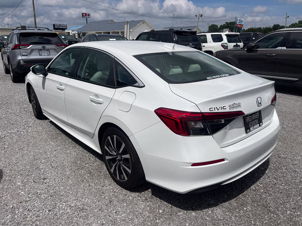 2024 Summit White Honda Civic EX FWD Sedan