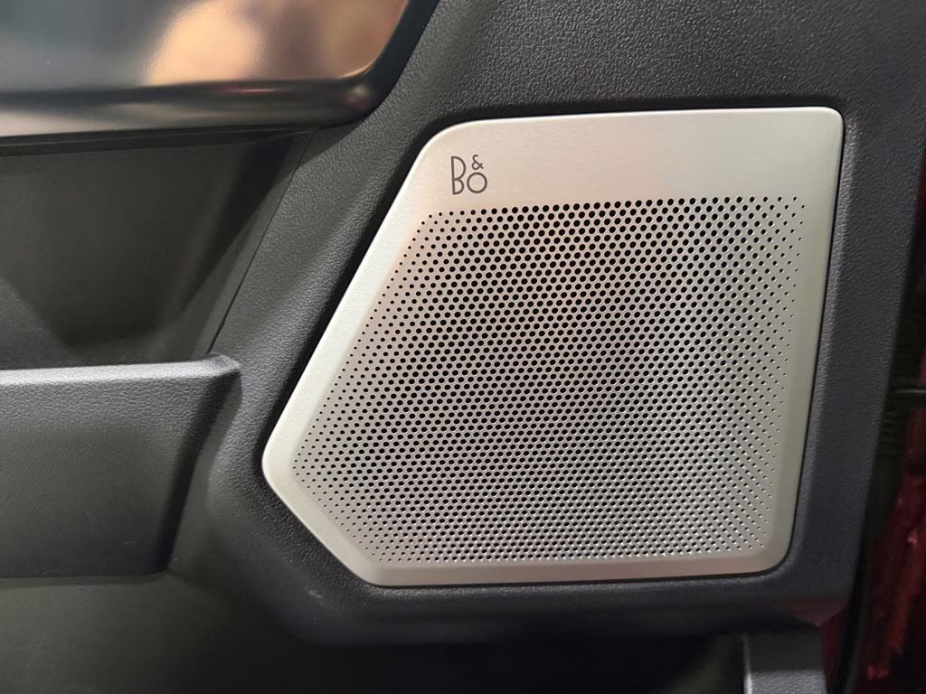 2025 Ruby Red Metallic Ford Super Duty F-250 SRW Platinum w/Tremor Off Road & 5th Wheel Prep 4X4 Truck