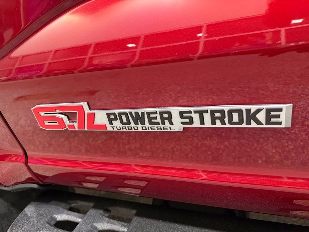 2025 Ruby Red Metallic Ford Super Duty F-250 SRW Platinum w/Tremor Off Road & 5th Wheel Prep 4X4 Truck