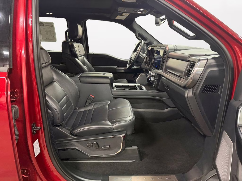 2025 Ruby Red Metallic Ford Super Duty F-250 SRW Platinum w/Tremor Off Road & 5th Wheel Prep 4X4 Truck