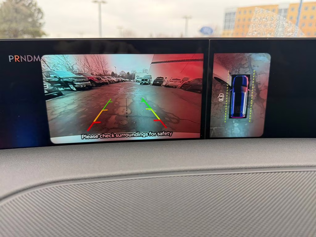 2025 White Metallic Lincoln Navigator L Reserve w/Heavy Duty Tow Pkg 4X4 SUV