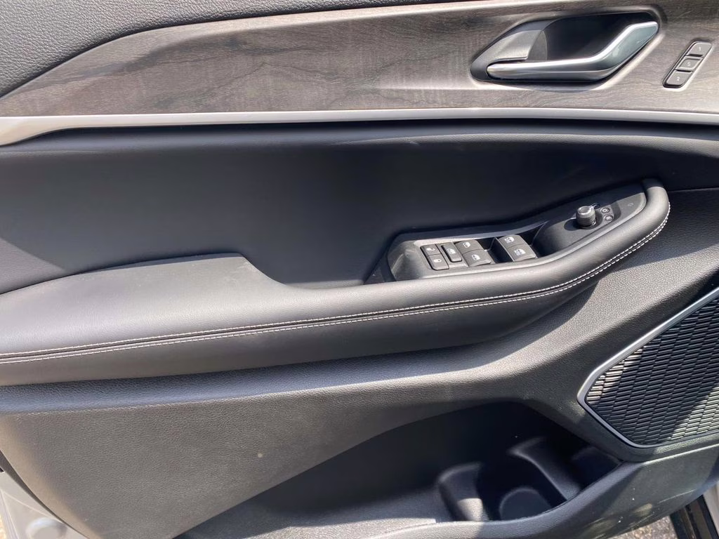 2026 Silver Zynith Jeep Grand Cherokee Limited RWD SUV