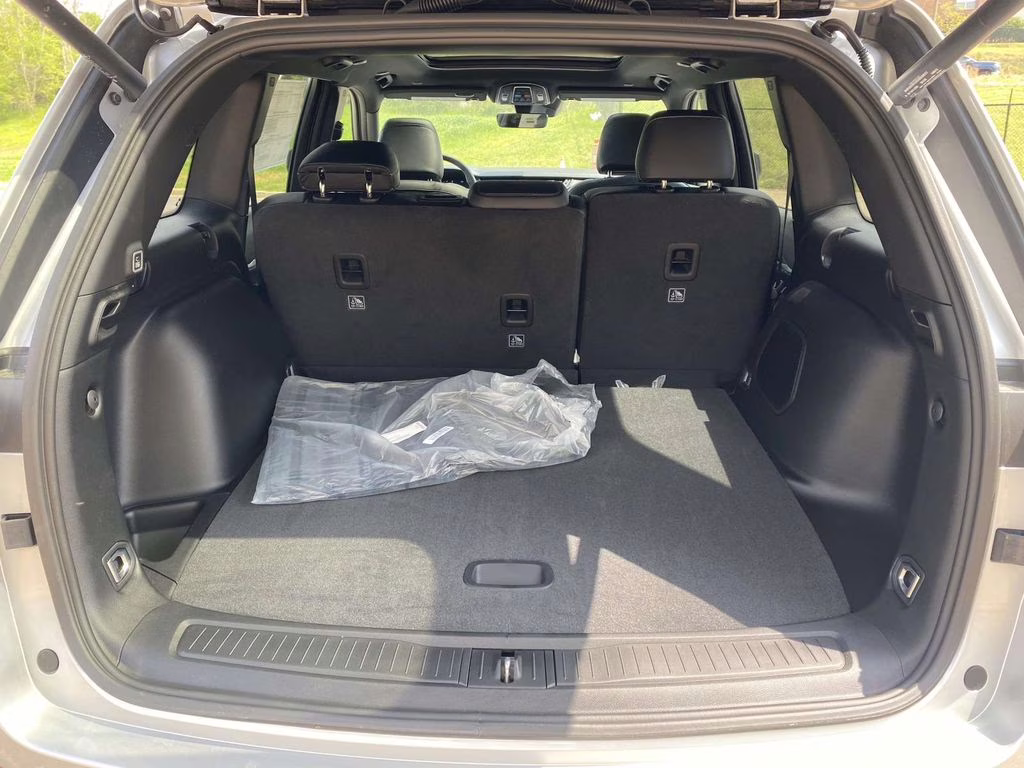 2026 Silver Zynith Jeep Grand Cherokee Limited RWD SUV