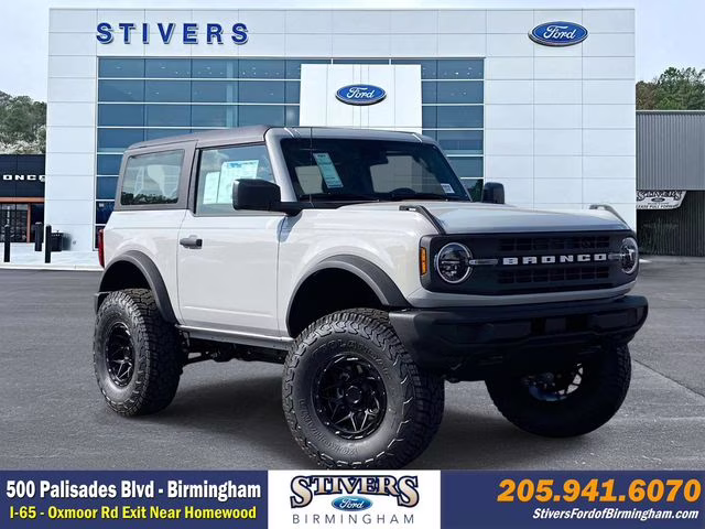 2026 Avalanche Ford Bronco Base 4X4 SUV